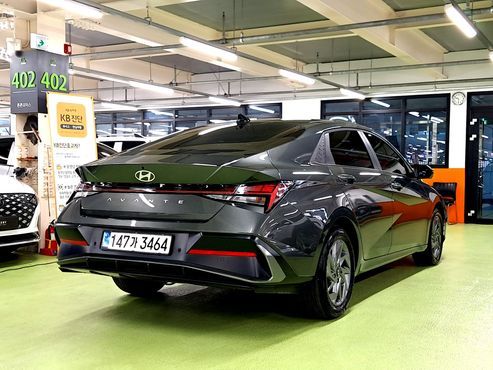 Hyundai AVANTE 1.6 Inspiration — пробег 6 102 км — фото 2 из 5