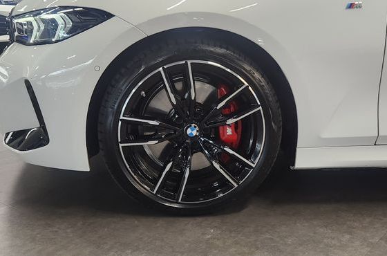 BMW 3-Series M340i Pro — пробег 18 159 км — фото 5 из 5