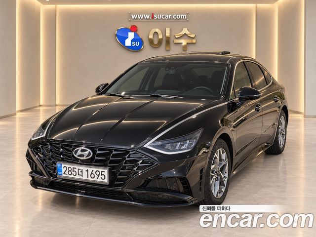 Hyundai Sonata 2.0 Premium Plus — пробег 33 546 км — фото 1 из 5