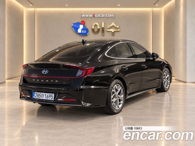 Hyundai Sonata 2.0 Premium Plus — пробег 33 546 км — фото 3 из 5
