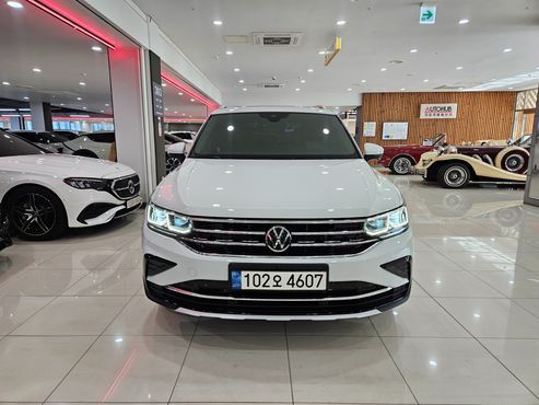 Volkswagen Tiguan 2.0 TDI Prestige — пробег 32 879 км — фото 3 из 5