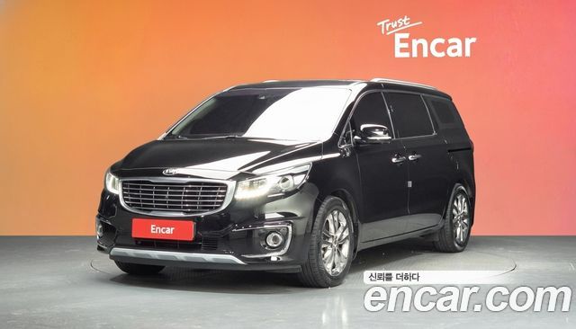 Kia Carnival 9-seater Noblesse — пробег 86 219 км — фото 1 из 5