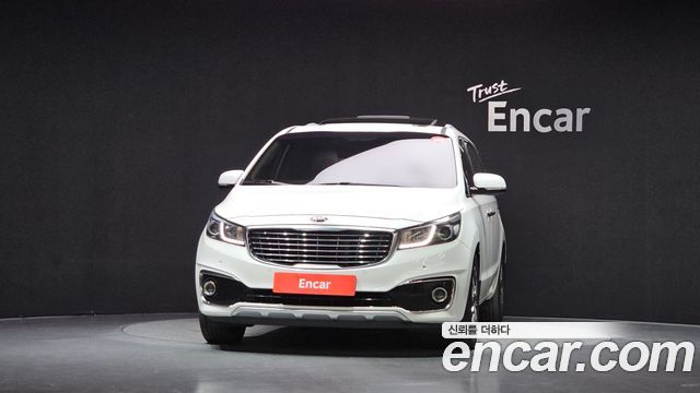 Kia Carnival 9-seater Prestige — пробег 158 695 км — фото 3 из 5