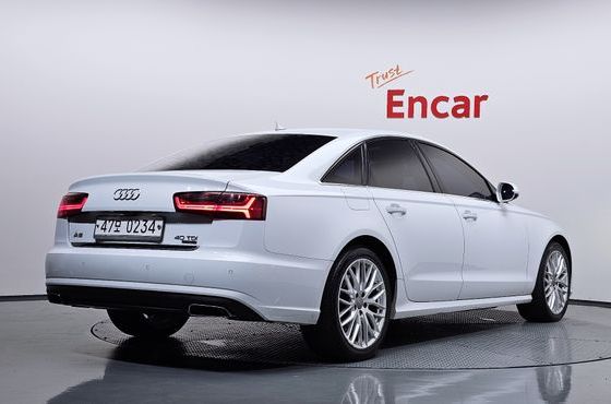 Audi A6 40 TDI Quattro Premium C7 — пробег 174 778 км — фото 2 из 5