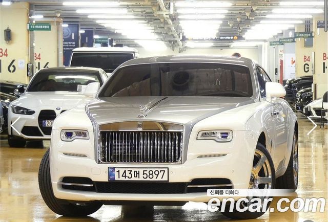 Rolls-Royce Wraith 6.6 — пробег 18 500 км — фото 1 из 5