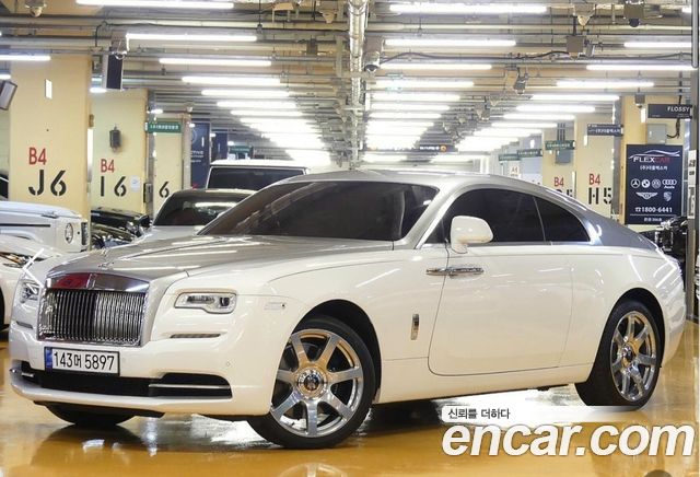 Rolls-Royce Wraith 6.6 — пробег 18 500 км — фото 2 из 5