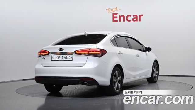 Kia K3 Trendy Style — пробег 99 823 км — фото 2 из 5