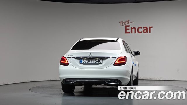 Mercedes-Benz C-Class из Кореи Encar