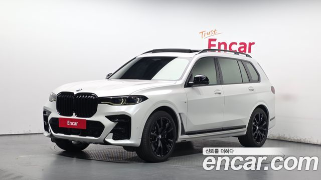 BMW X7 xDrive 40i M Sport 6STR — пробег 67 237 км — фото 1 из 5