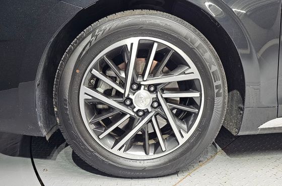Hyundai Grandeur 2.5 Premium — пробег 81 531 км — фото 5 из 5