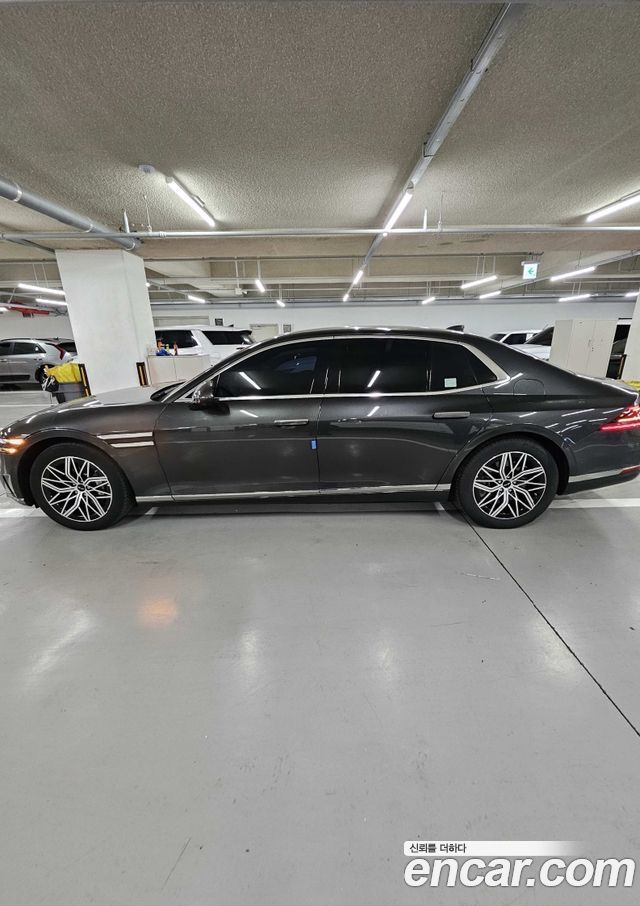 Genesis G90 Gasoline 3.5 Turbo AWD — пробег 89 833 км — фото 2 из 5
