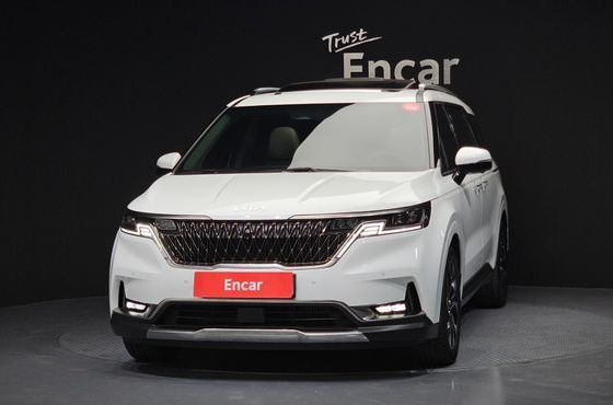 Kia Carnival Diesel 7-Seater Signature — пробег 92 000 км — фото 3 из 5