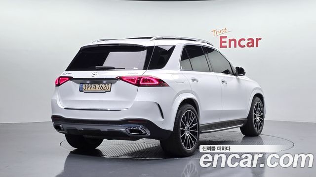 Mercedes-Benz GLE-Class GLE450 4MATIC — пробег 80 351 км — фото 2 из 5