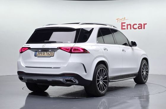 Mercedes-Benz GLE-Class GLE450 4MATIC — пробег 80 351 км — фото 2 из 5