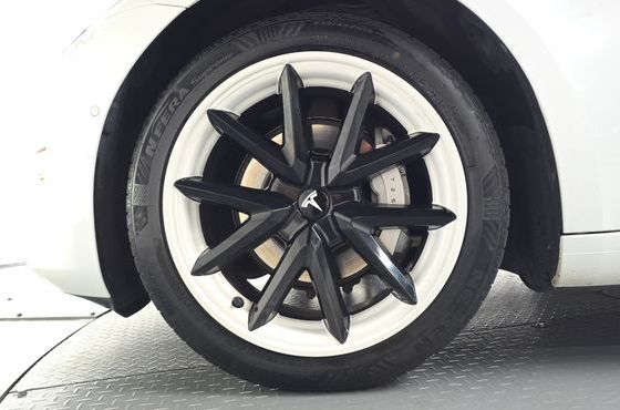 Tesla Model 3 Long Range AWD — пробег 94 953 км — фото 5 из 5