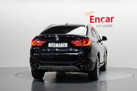 BMW X6 xDrive 30d — пробег 57 896 км — фото 4 из 5
