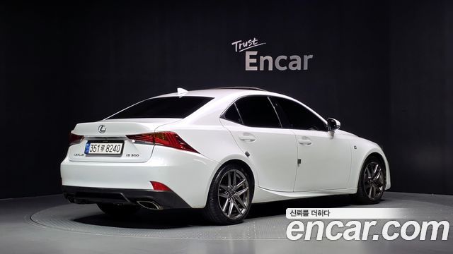 Lexus IS F-Sport — пробег 189 121 км — фото 2 из 5