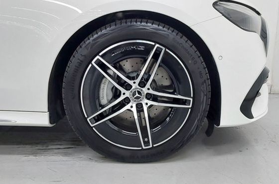 Mercedes-Benz E-Class E200 AMG Line — пробег 5 748 км — фото 5 из 5