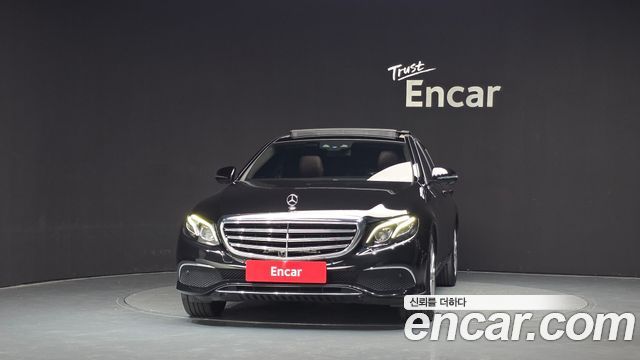 Mercedes-Benz E-Class из Кореи Encar
