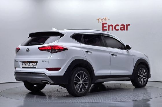 Hyundai Tucson Diesel 1.7 2WD Modern Fever — пробег 106 559 км — фото 2 из 5