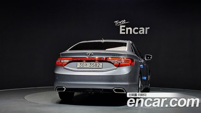 Hyundai Grandeur из Кореи Encar