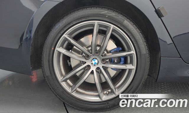 BMW 5-Series 530i xDrive M Sport Package — пробег 93 240 км — фото 5 из 5