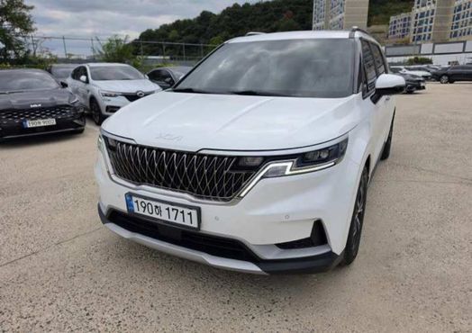 Kia Carnival Diesel 9-Seater Prestige — пробег 68 844 км — фото 1 из 5