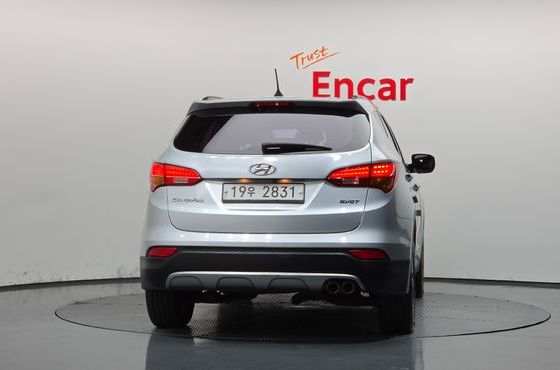Hyundai Santafe Diesel(e-VGT) 2.0 2WD Premium — пробег 130 212 км — фото 4 из 5