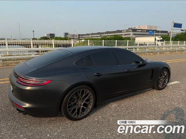 Porsche Panamera 3.0 AWD — пробег 59 500 км — фото 2 из 5