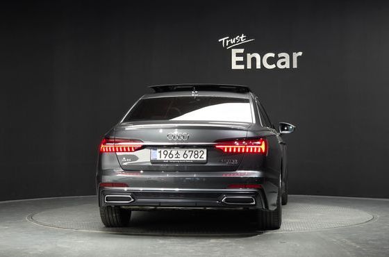 Audi A6 45 TFSI Quattro Premium — пробег 126 550 км — фото 4 из 5