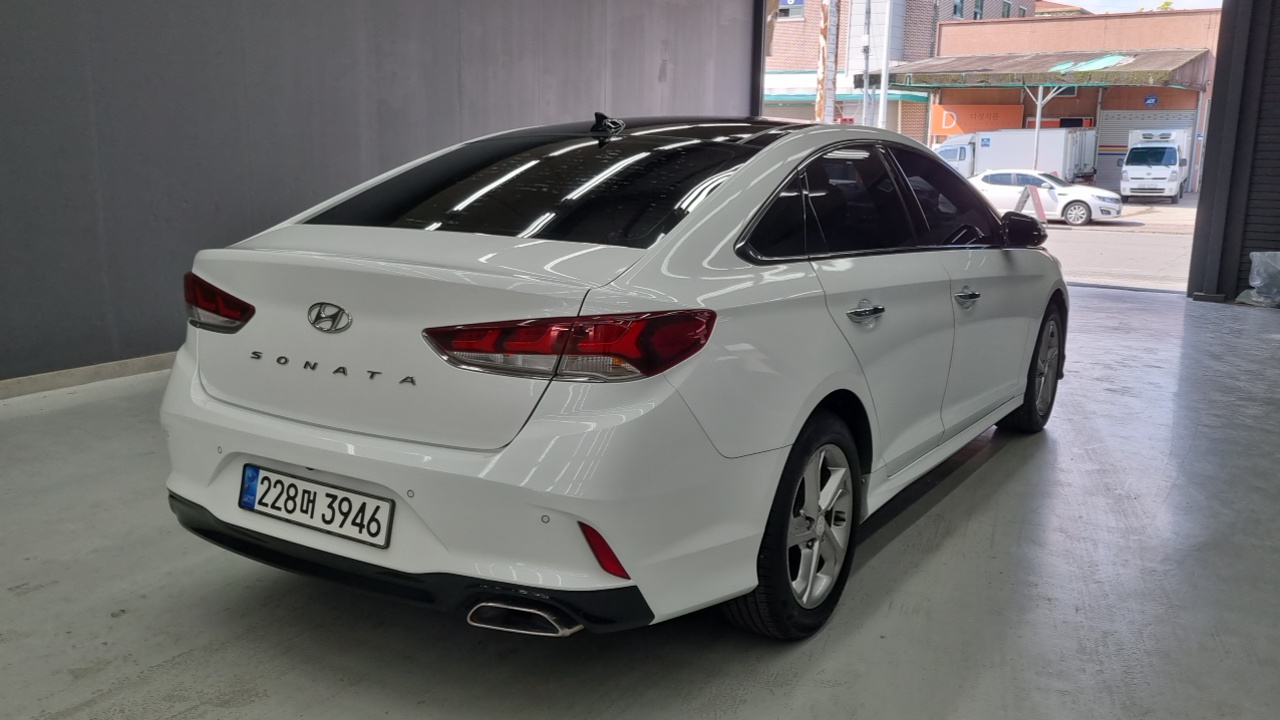 Hyundai Sonata LPI Premium — пробег 140 263 км — фото 2 из 5
