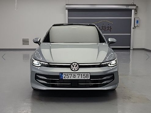 Volkswagen Golf 2.0 TDI Prestige — пробег 5 697 км — фото 2 из 5