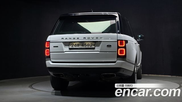 Land Rover Range Rover 4.4 SDV8 AB DIESEL — пробег 123 478 км — фото 4 из 5