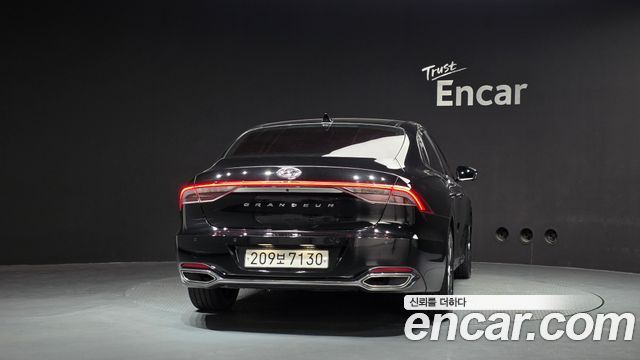 Hyundai Grandeur из Кореи Encar
