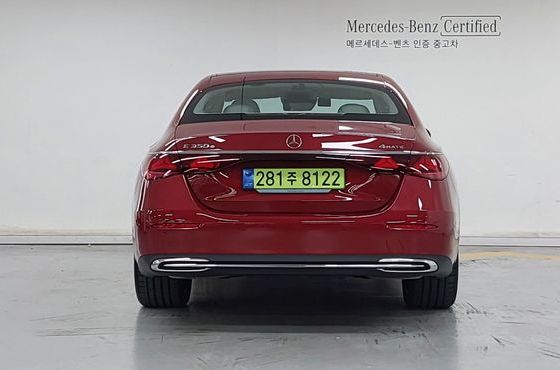 Mercedes-Benz E-Class E350e 4MATIC — пробег 1 719 км — фото 4 из 5