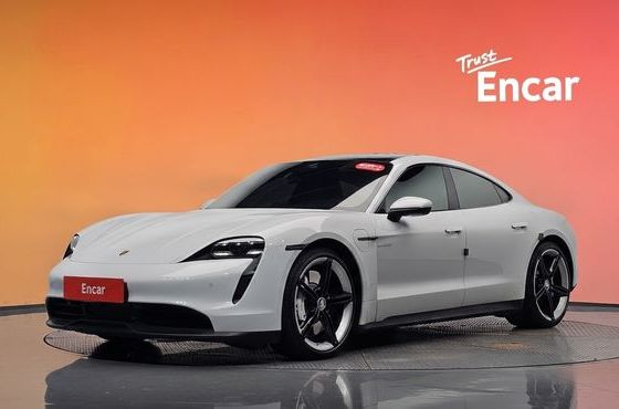 Porsche Taycan 4S — пробег 76 576 км — фото 1 из 5