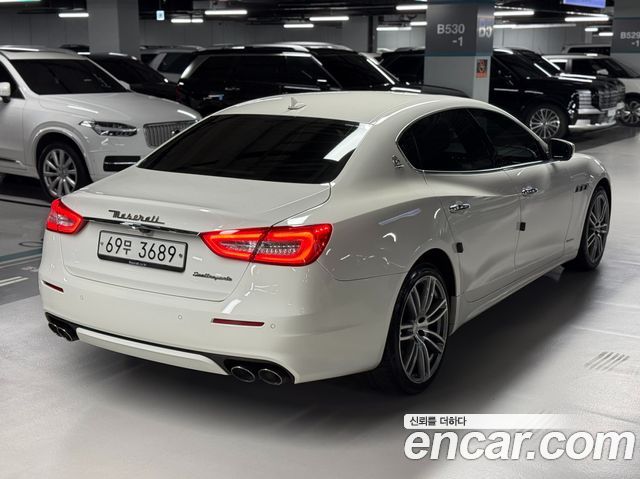 Maserati Quattroporte 3.0 Diesel Granlusso — пробег 145 599 км — фото 4 из 5