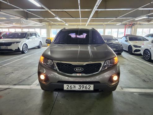 Kia Sorento Gasoline 2.4 2WD TLX High-Deluxe — пробег 184 454 км — фото 1 из 5