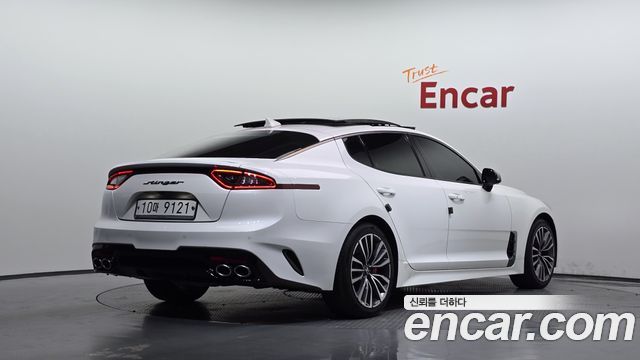 Kia Stinger из Кореи Encar