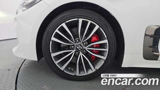Kia Stinger из Кореи Encar
