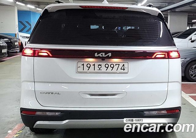 Kia Carnival Diesel 9-Seater Prestige — пробег 97 160 км — фото 3 из 5