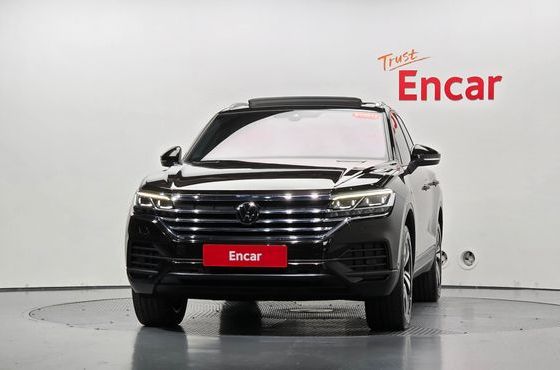 Volkswagen Touareg 3.0 TDI Premium — пробег 75 014 км — фото 3 из 5