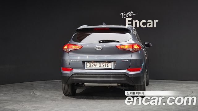 Hyundai Tucson Diesel 1.7 2WD Modern — пробег 80 042 км — фото 4 из 5