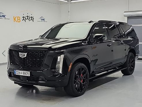 Cadillac Escalade 6.2 ESV ESV Sports Platinum — пробег 36 004 км — фото 1 из 5