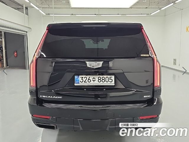 Cadillac Escalade 6.2 ESV ESV Sports Platinum — пробег 36 004 км — фото 3 из 5