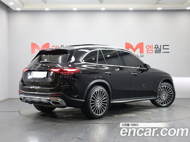 Mercedes-Benz GLC-Class GLC300 4MATIC AMG Line — пробег 93 128 км — фото 3 из 5