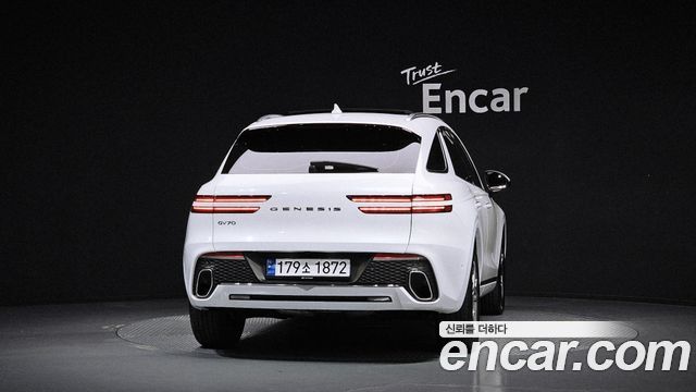 Genesis GV70 из Кореи Encar