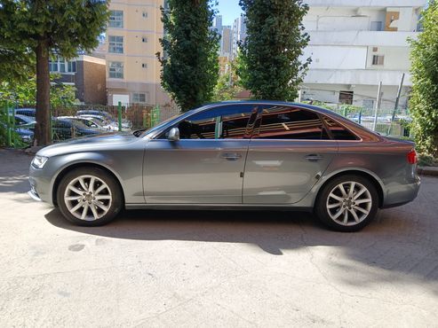 Audi A4 2.0 TDI Quattro Dynamic B8 — пробег 116 000 км — фото 3 из 5
