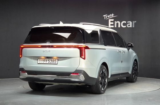 Kia Carnival Gasoline 9-Seater Signature — пробег 19 584 км — фото 2 из 5