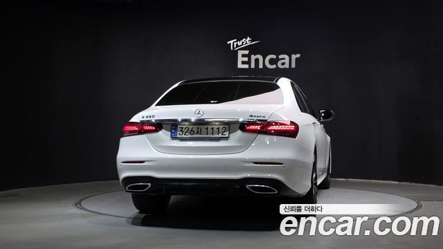 Mercedes-Benz E-Class из Кореи Encar